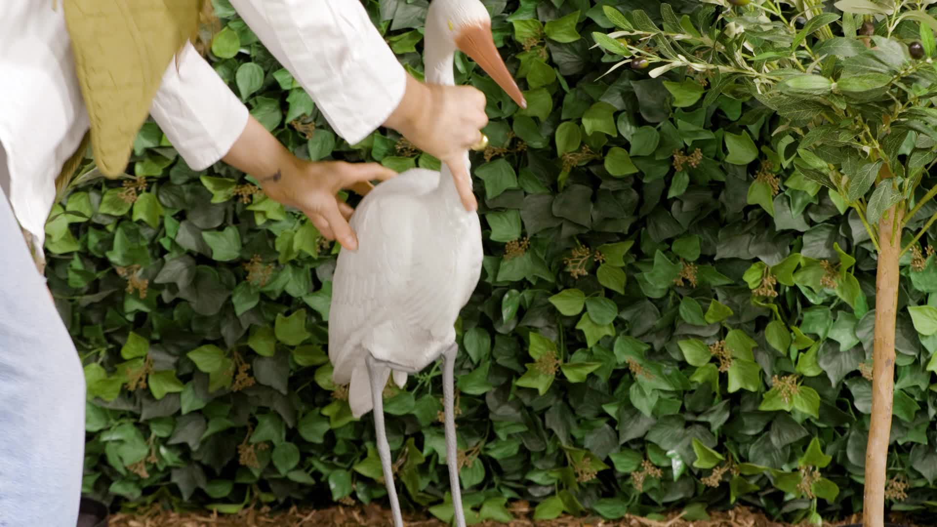 Relaxdays Gartendeko Figur Reiher, Vogelschreck Garten & Produktbild-Vorschau 7