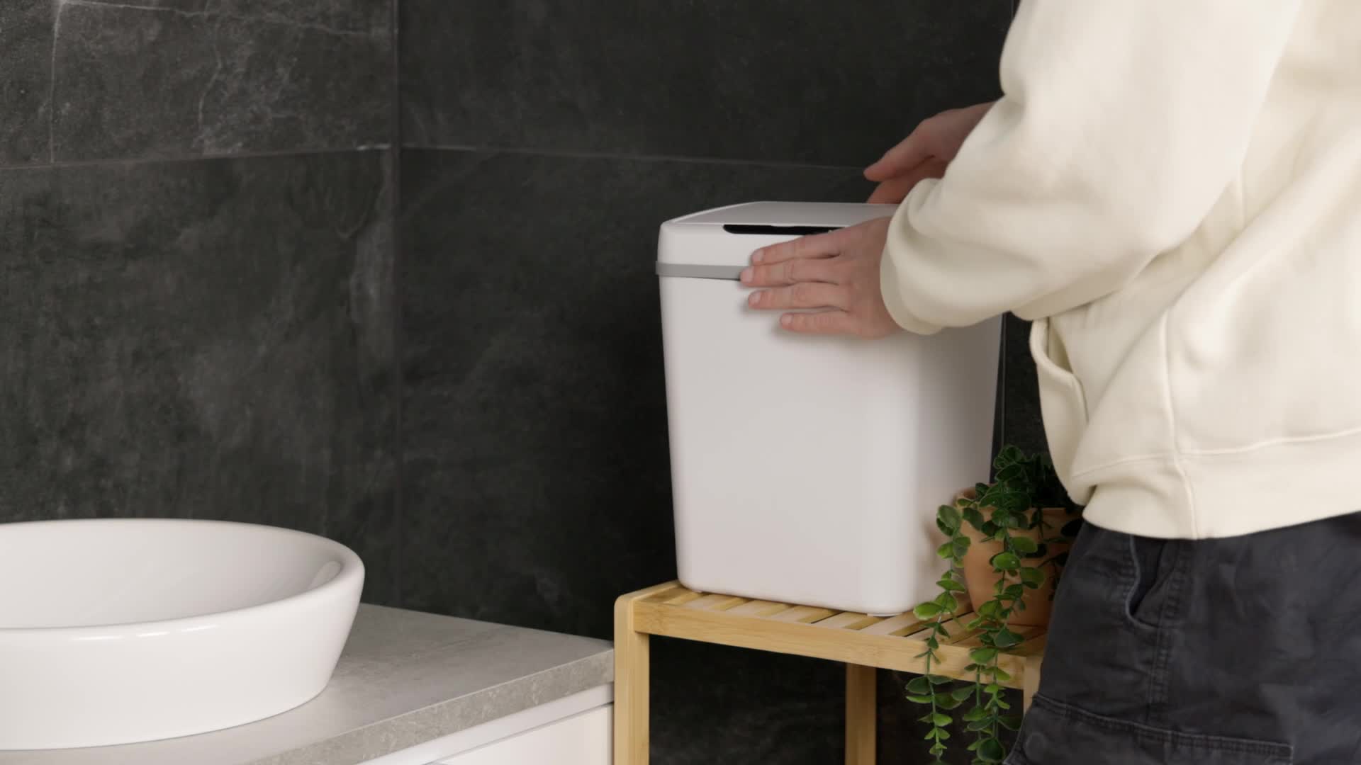 Relaxdays Mülleimer Bad, mit Sensor, 9 Liter, elektrischer Produktbild-Vorschau 7