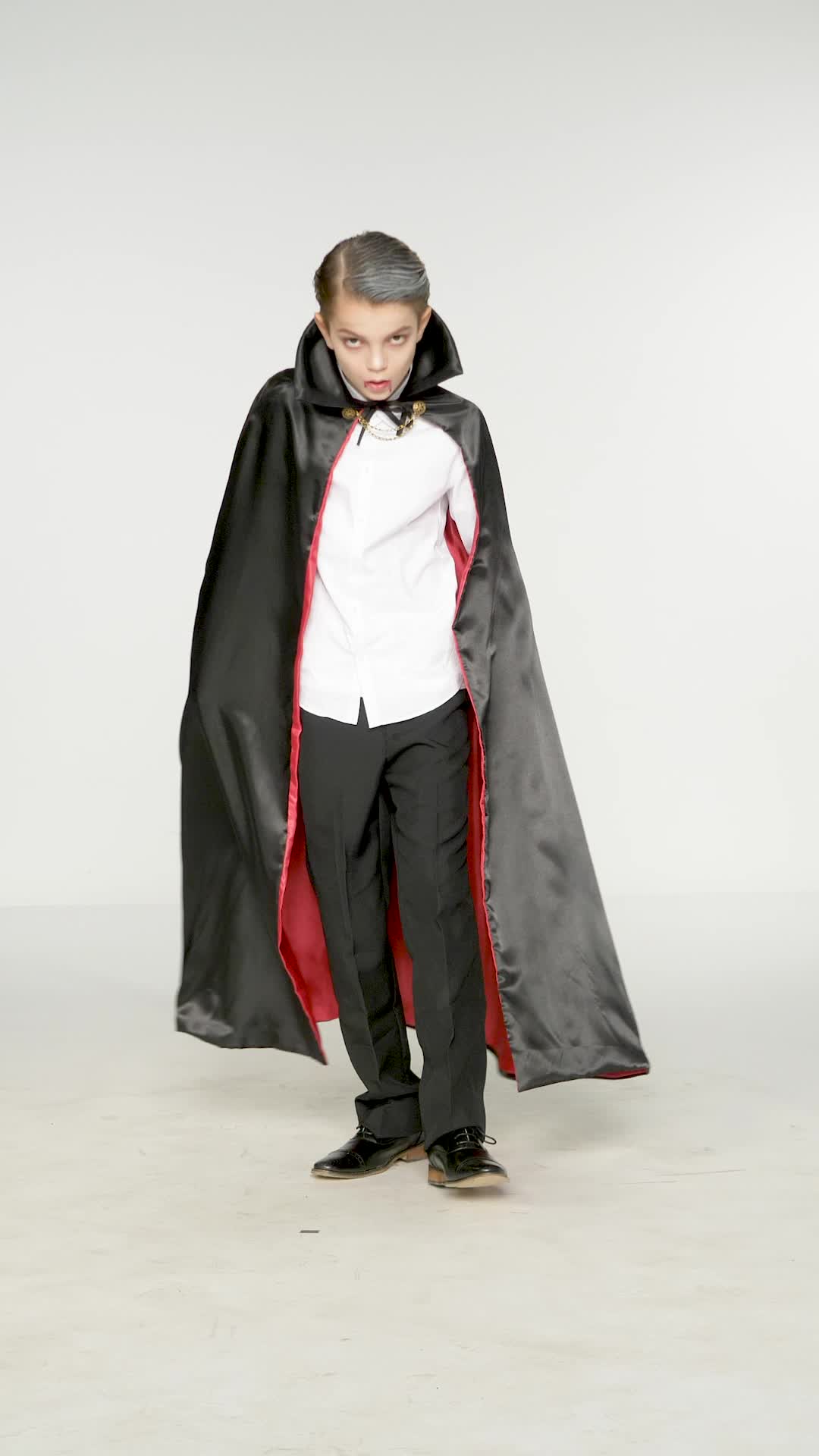 dressforfun® Kinderkostüm Edler Vampirumhang Produktbild-Vorschau 7
