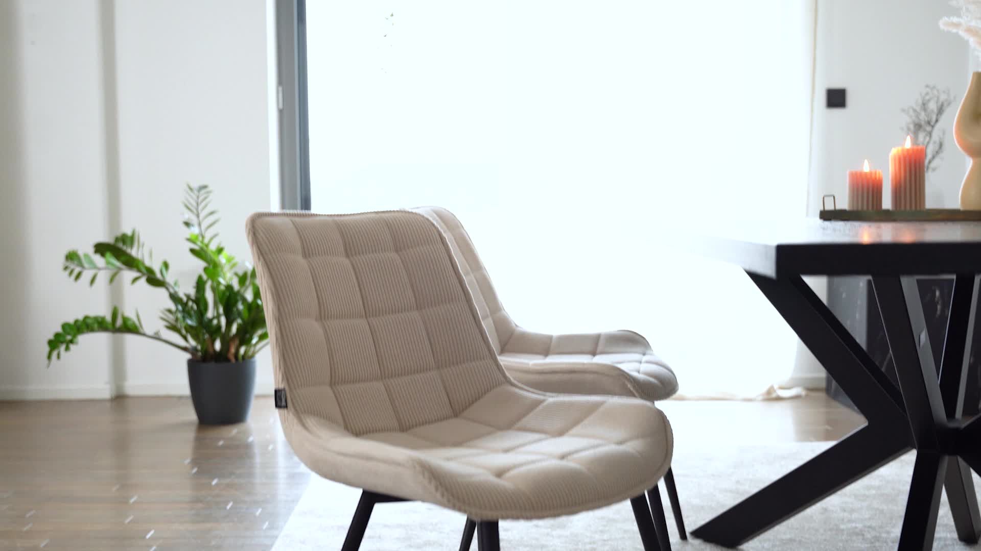 HOME DELUXE - Polsterstuhl IKALO 4er Set - Farbe: Creme - Produktbild-Vorschau 7