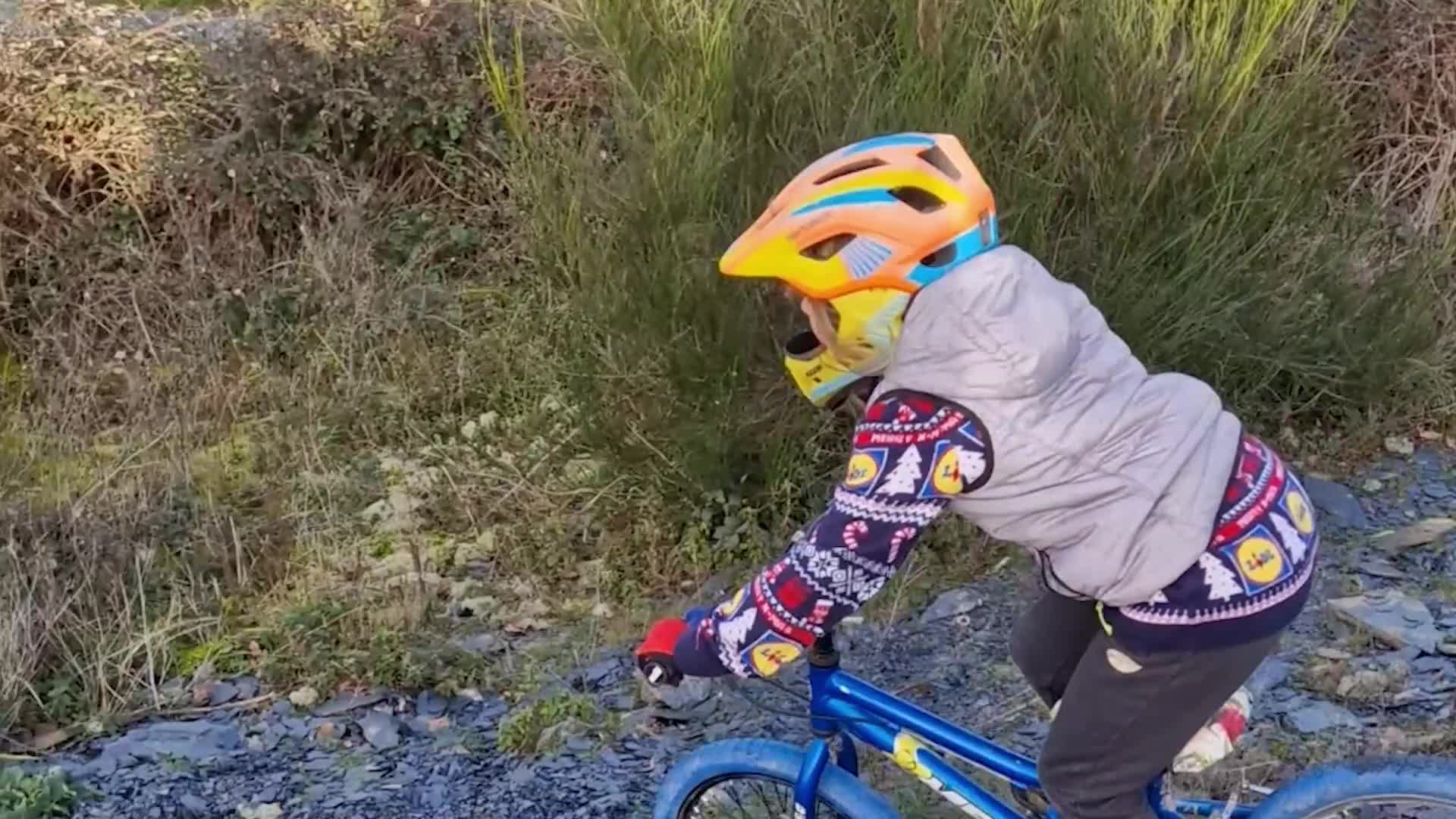ROCKBROS Kinderhelm Kinder Fahrrad Schutzhelm Anti-Schweiß Produktbild-Vorschau 7