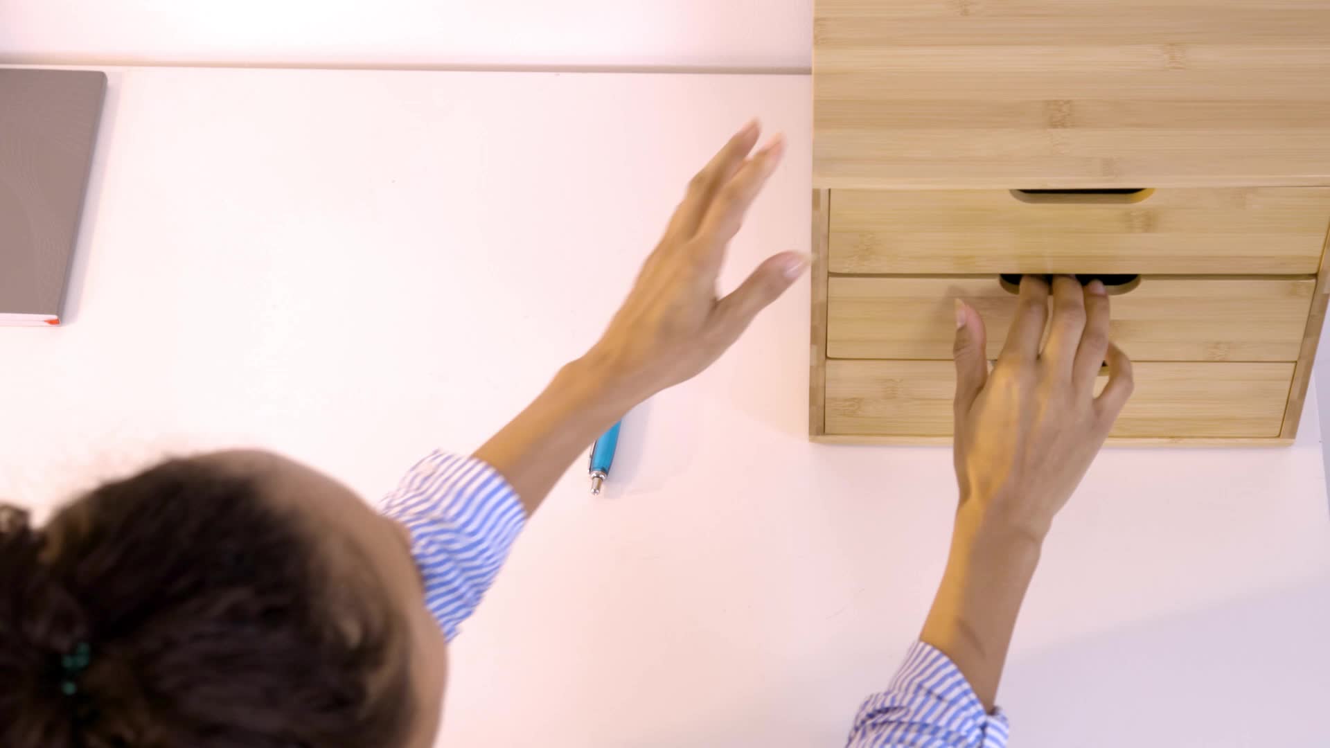 Relaxdays Schreibtisch Organizer, 3 Schubladen, für Produktbild-Vorschau 7