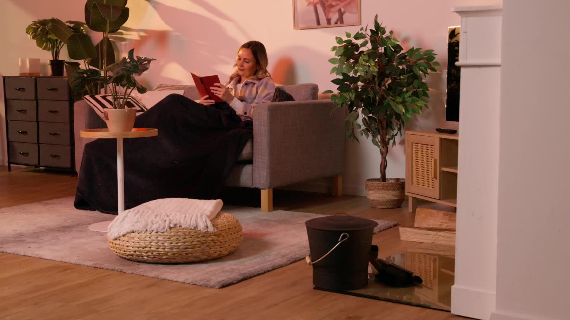 Relaxdays Ascheeimer mit Deckel und Kehrset, 7,5 L, inkl. Produktbild-Vorschau 7
