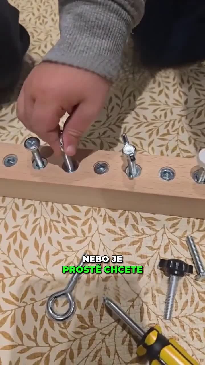 Dřevěná montessori skládačka, hračka na rozvoj motoriky pro Náhled obrázku produktu 6