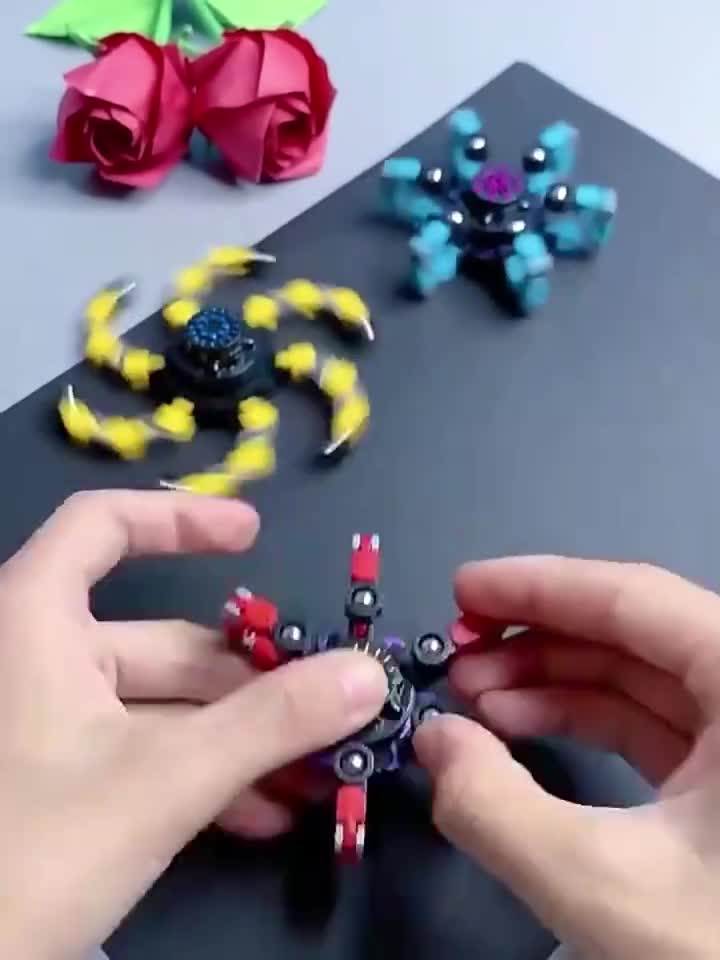 4dílná sada transformovatelných fidget spinnerů – Náhled obrázku produktu 6