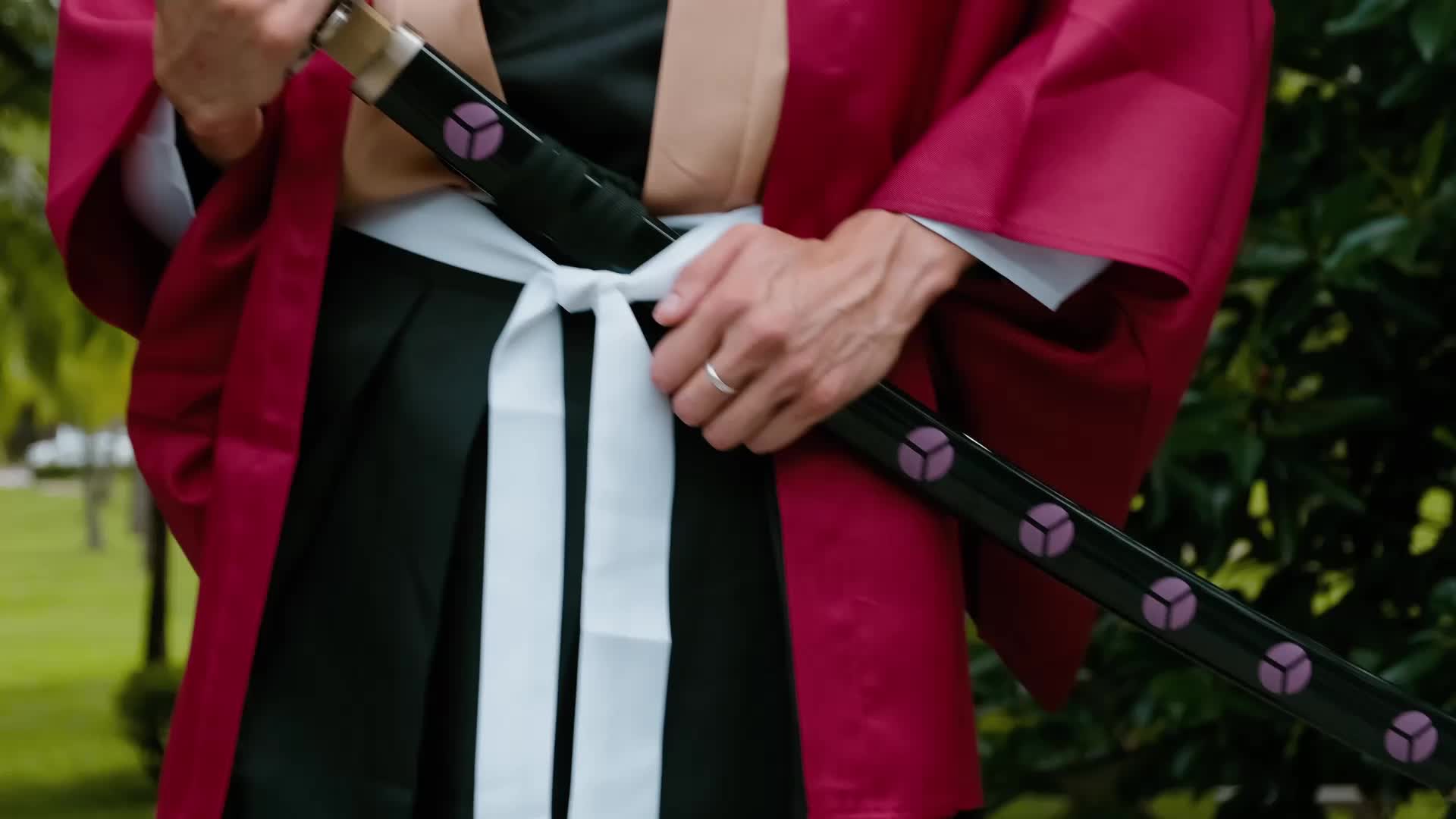 Roronoa Zoro Katana-Schwert aus Holz, 105 cm, Katanas, Produktbild-Vorschau 6