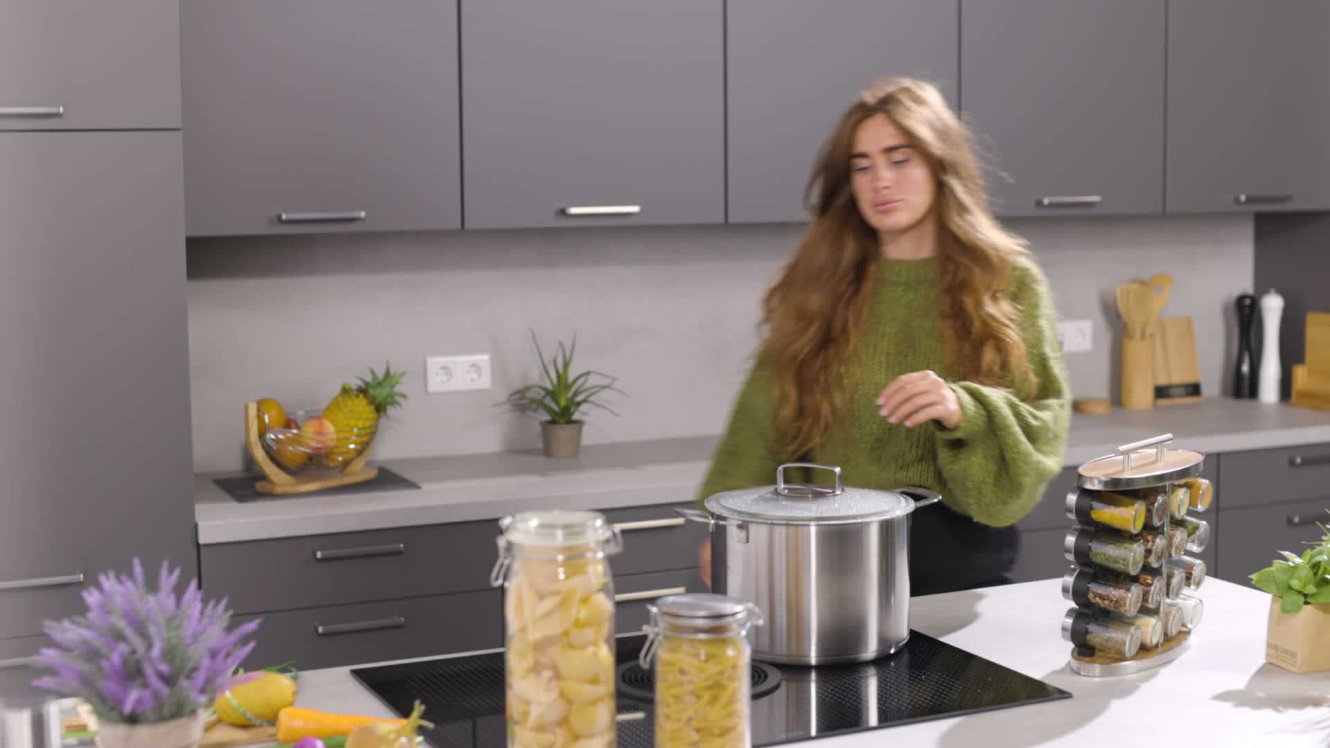 relaxdays Tragbarer Gewürzständer mit 16 Gläsern Produktbild-Vorschau 7