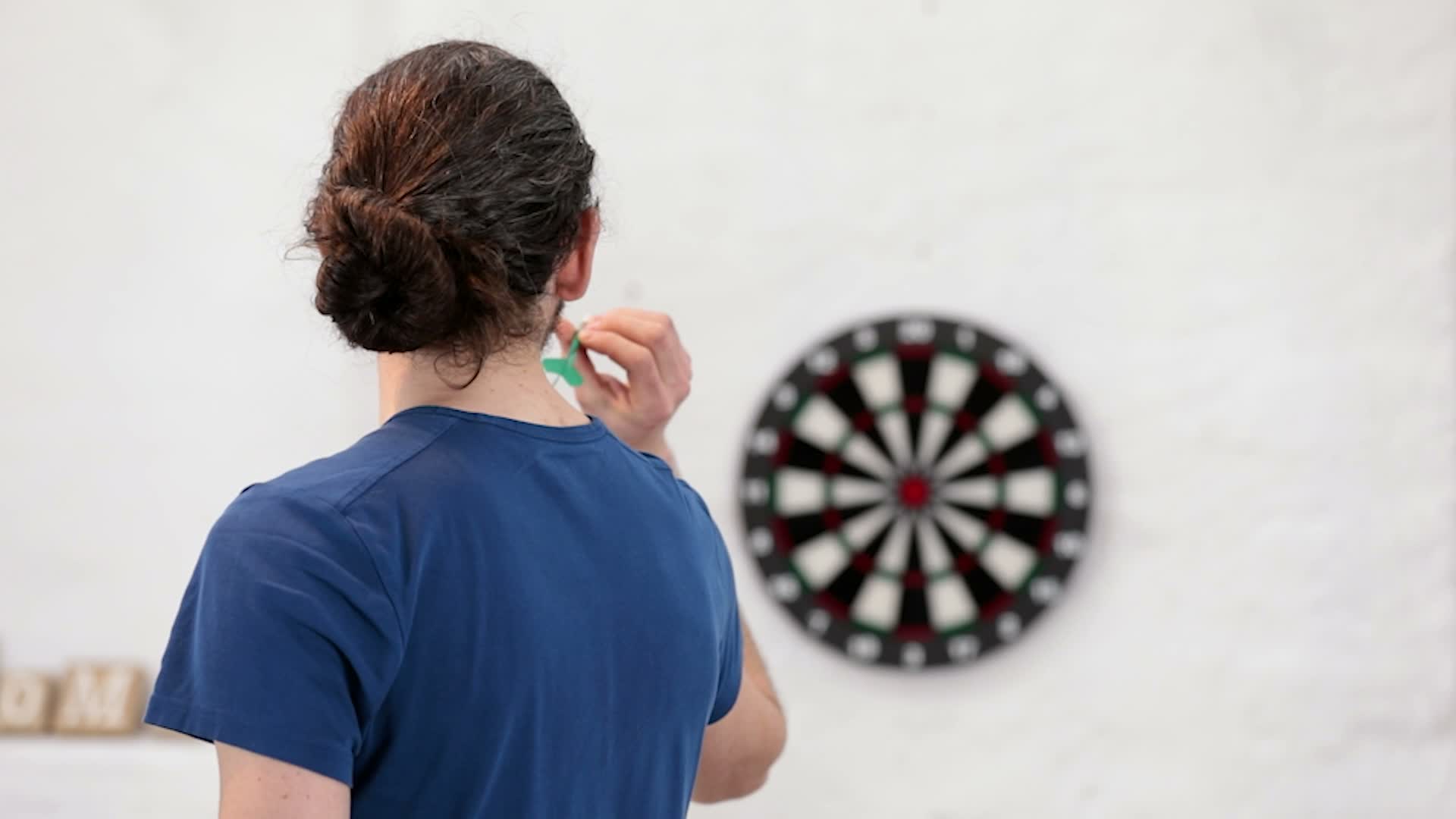 Relaxdays Dartscheibe 42 cm, Softdart Safety Darts, 6 Produktbild-Vorschau 7