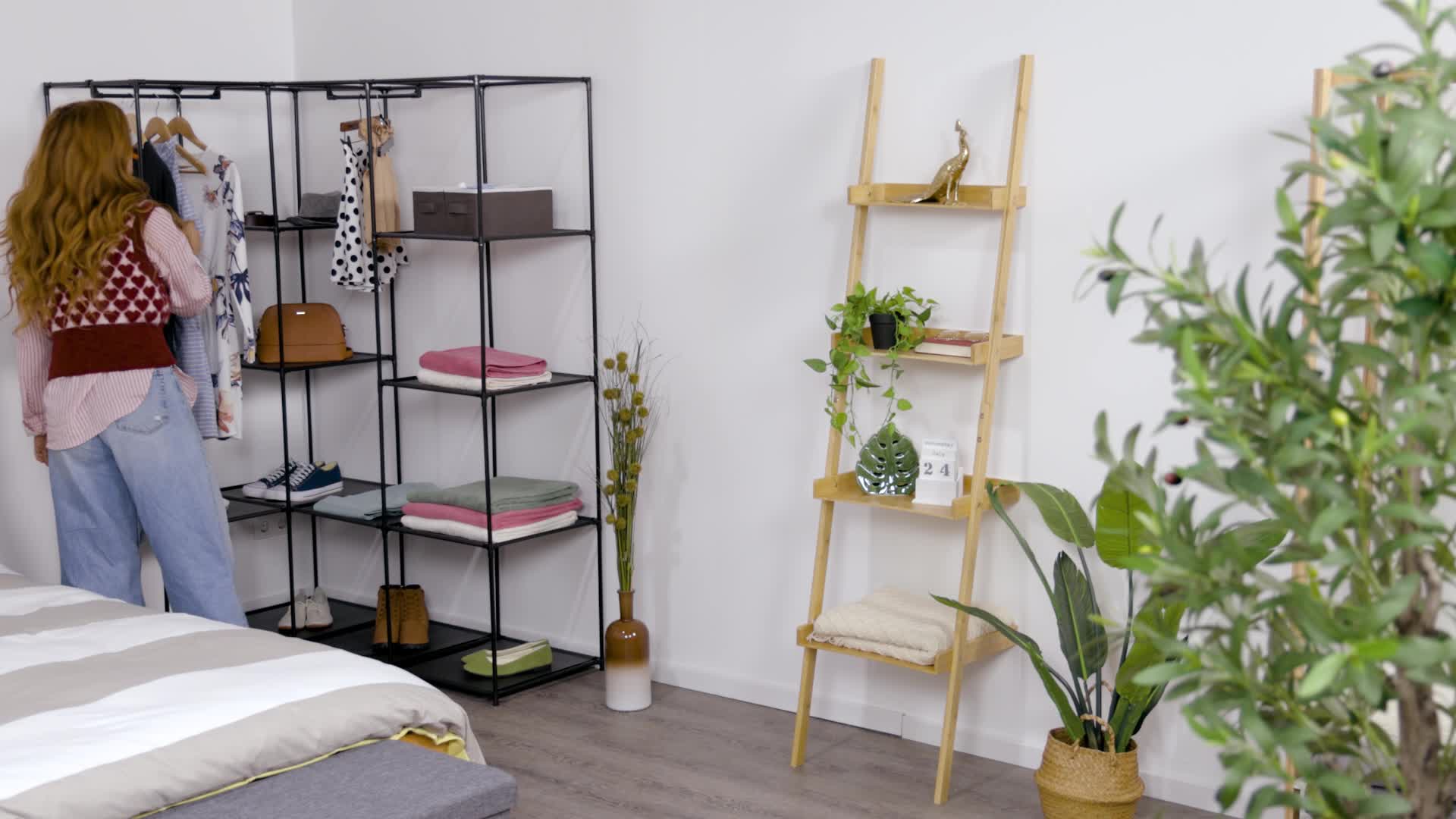 Relaxdays Leiterregal Bambus, HxBxT:176x44x37cm, 4-stufig, Produktbild-Vorschau 7