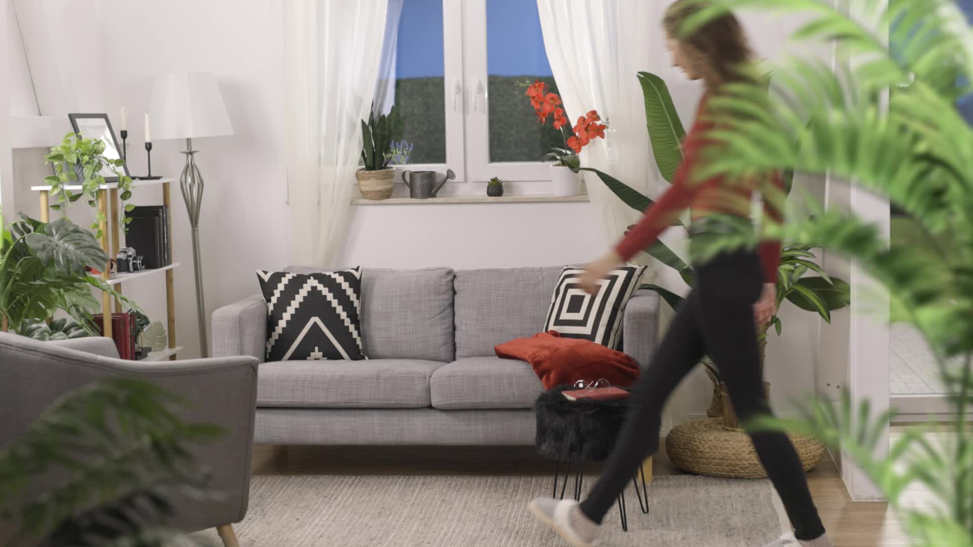 Relaxdays Fellhocker, gepolsterter Plüschhocker, rund, Produktbild-Vorschau 7