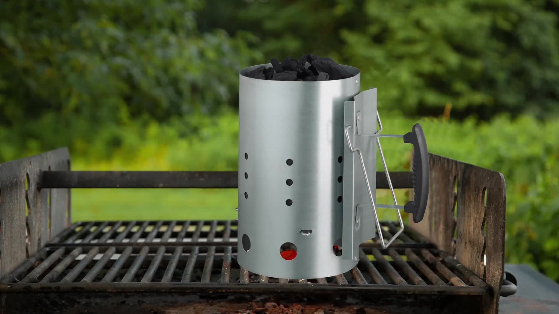 Relaxdays XL Anzündkamin, aus Stahl, Grillkohleanzünder für Produktbild-Vorschau 5