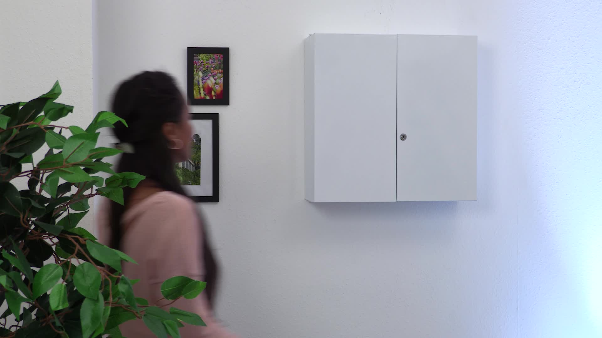 Relaxdays Medizinschrank XXL, 2-türiger Produktbild-Vorschau 7