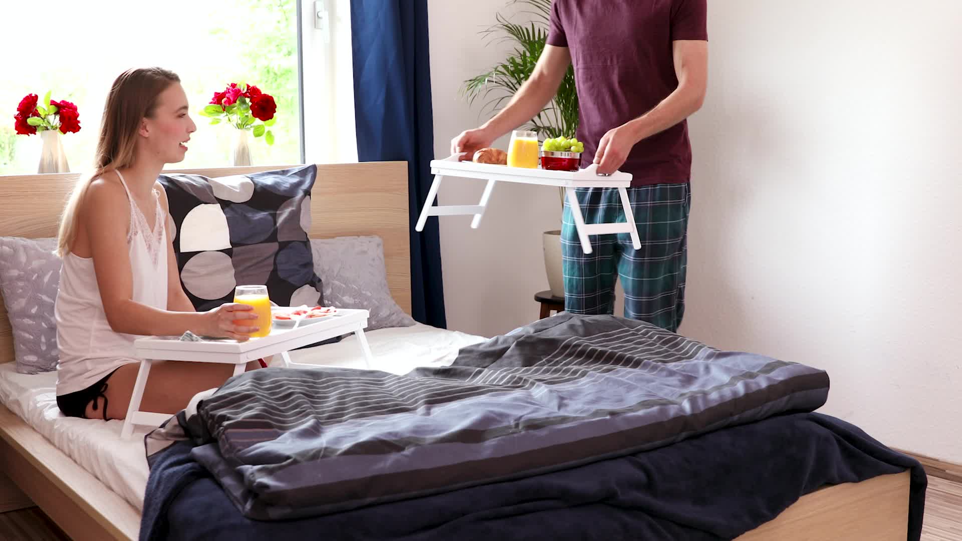 Relaxdays Betttablett Bambus, klappbare Beine, erhöhter Produktbild-Vorschau 7
