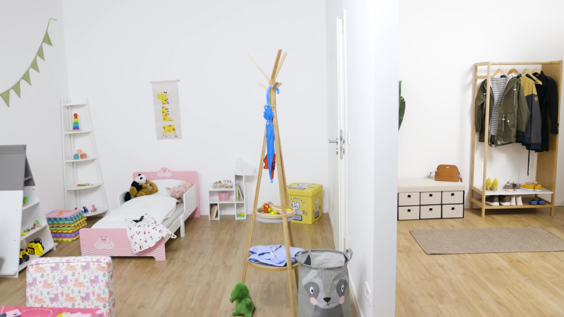 Relaxdays Regenschirm Kinder, 3D Motiv Meerjungfrau, Produktbild-Vorschau 7