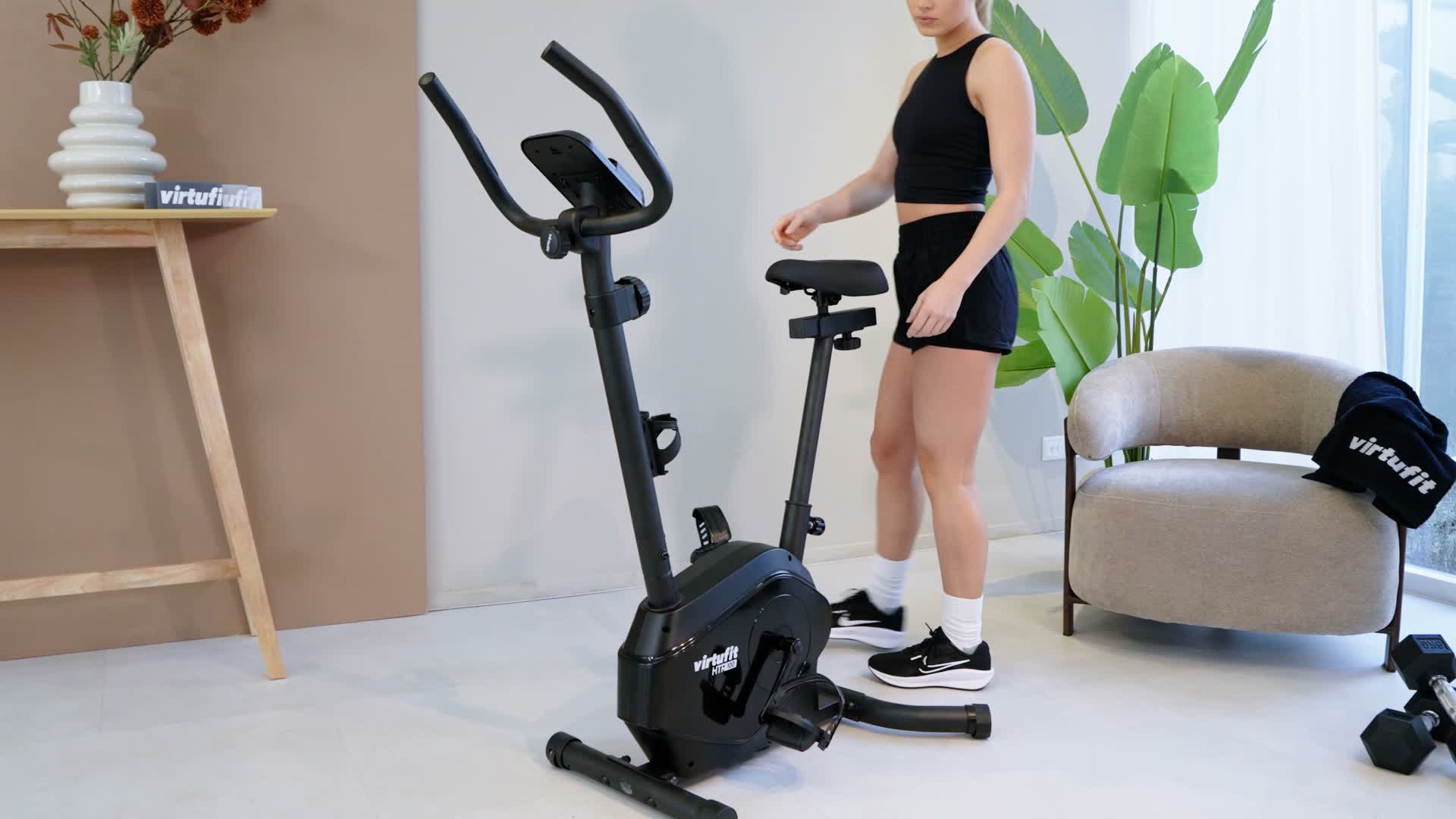 VirtuFit HTR100 Heimtrainer 2026 für Nutzer bis ca. 190 cm, Produktbild-Vorschau 7