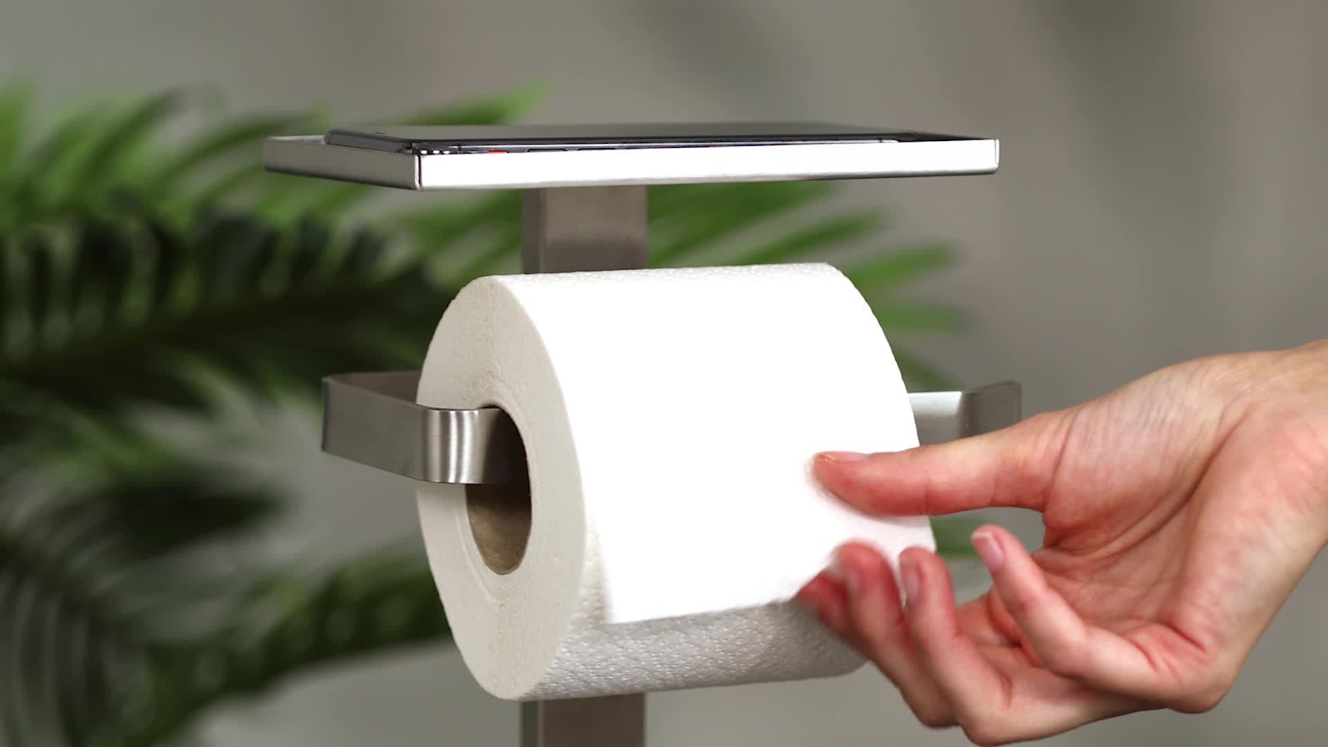 Relaxdays WC Garnitur mit Toilettenpapierhalter, Produktbild-Vorschau 7