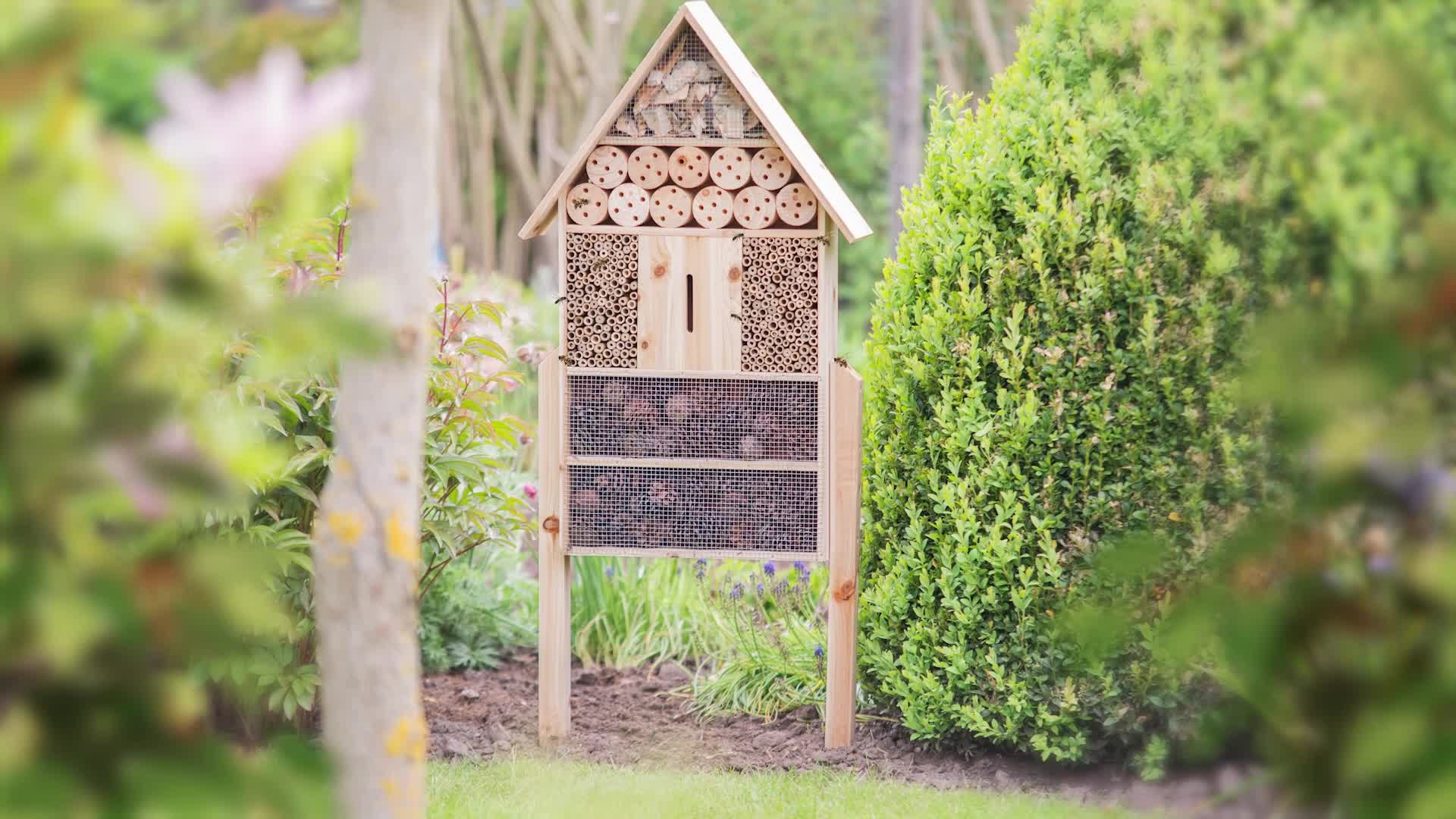 Relaxdays Insektenhotel XL stehend, Nisthilfe für Bienen, Produktbild-Vorschau 6