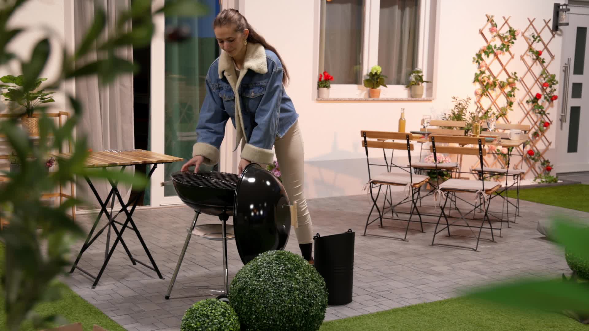 Relaxdays Kugelgrill, Ø 44 cm Grillrost, Outdoor BBQ, Produktbild-Vorschau 7