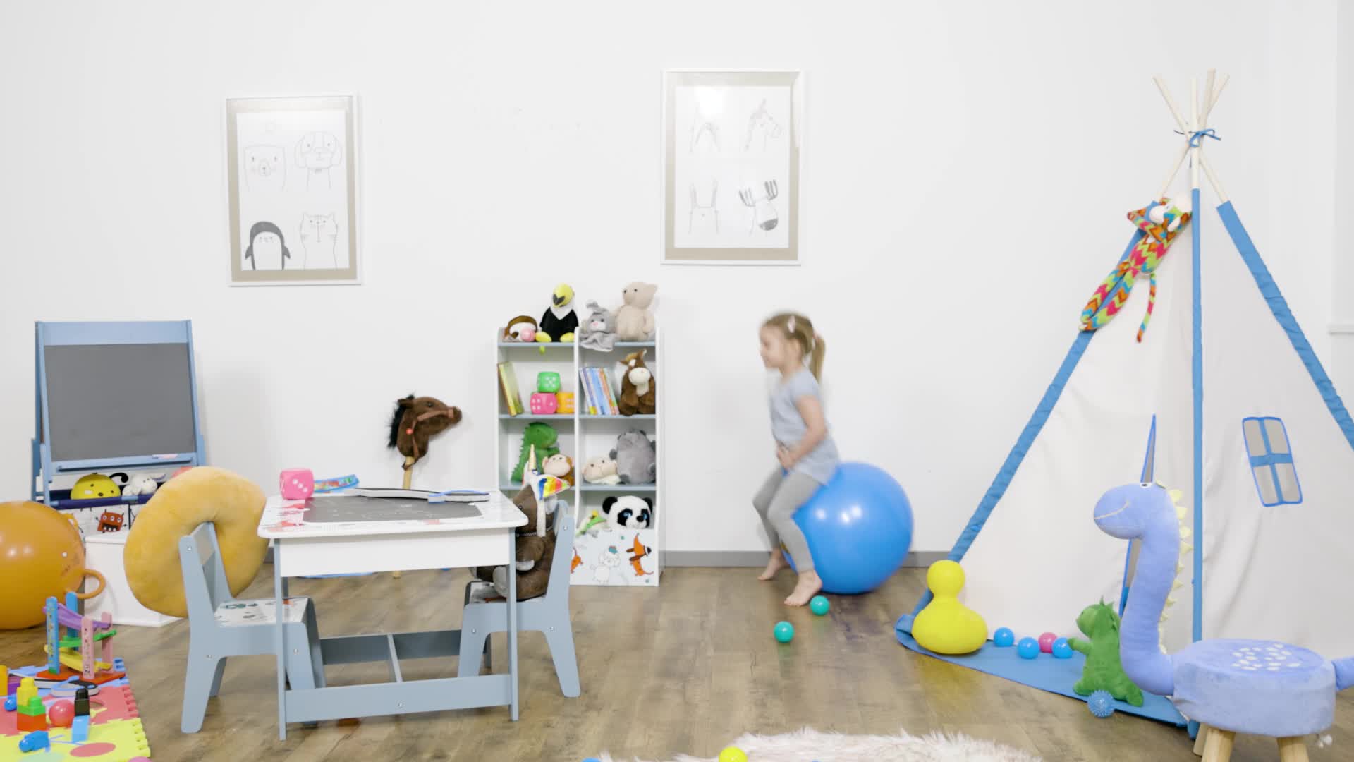 Relaxdays Hüpfball Kinder, Maus, mit Griff, für Drinnen und Produktbild-Vorschau 7