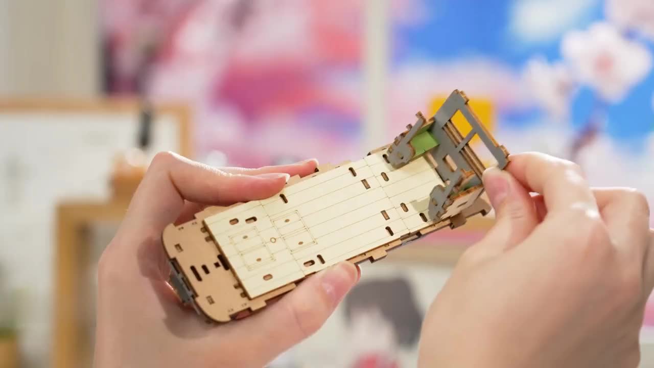 RoboTime 3D Holzpuzzle Station mit Sakura Produktbild-Vorschau 7