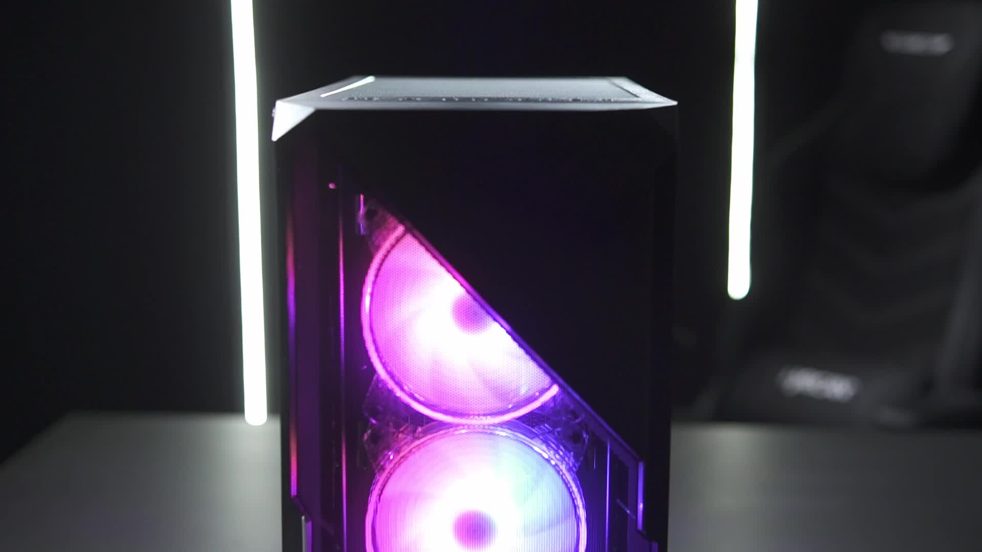 GAMEMAX Gaming-PC Striker 8019 AMD Ryzen 5 9600X Produktbild-Vorschau 7