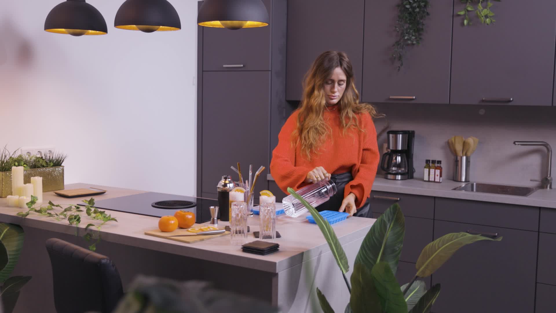 Relaxdays Eiswürfelform mit Deckel, 4er Set, Diamantform, Produktbild-Vorschau 7
