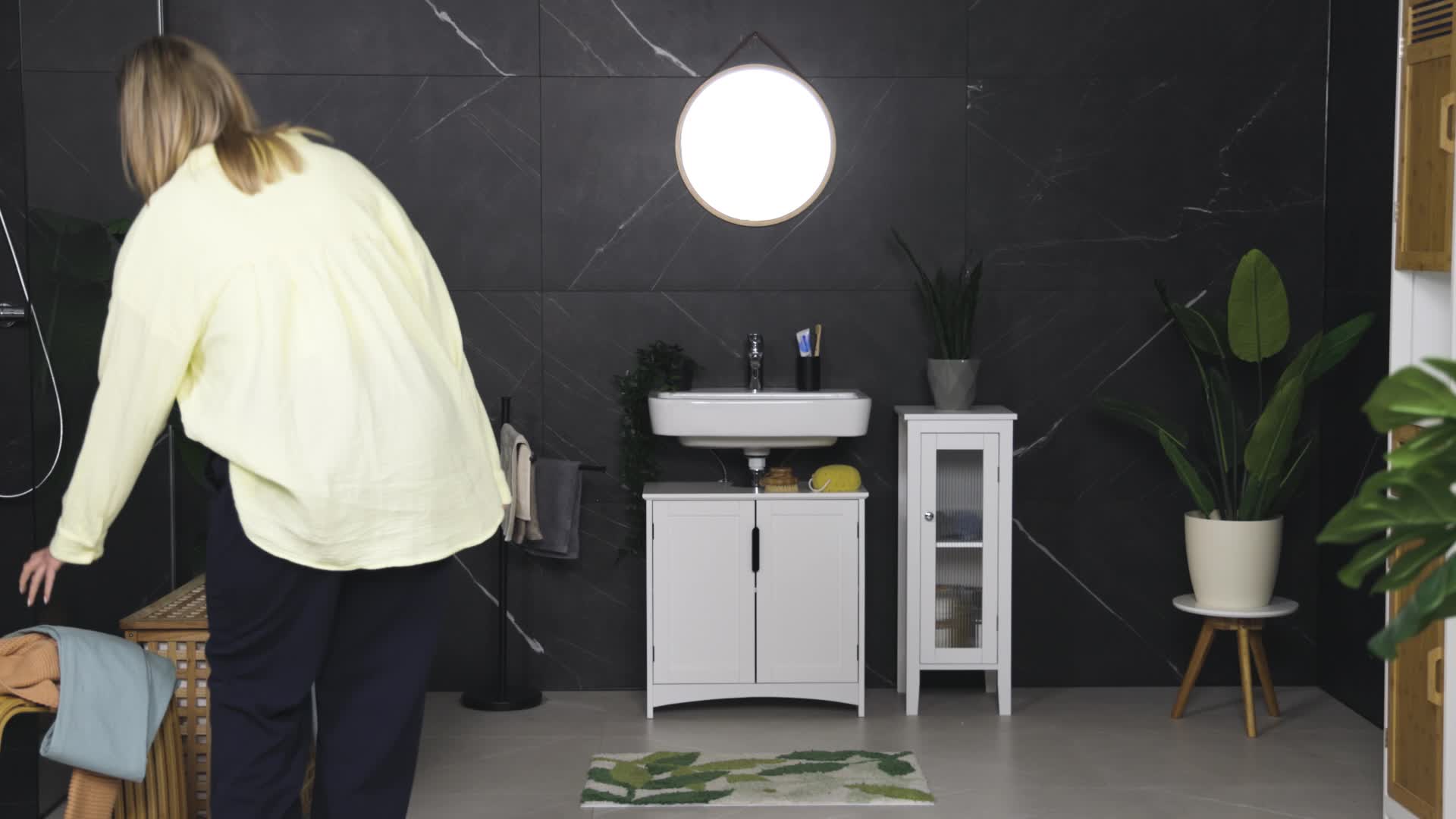 Relaxdays Wäschetruhe, herausnehmbarer Innensack, 90 l, Produktbild-Vorschau 7