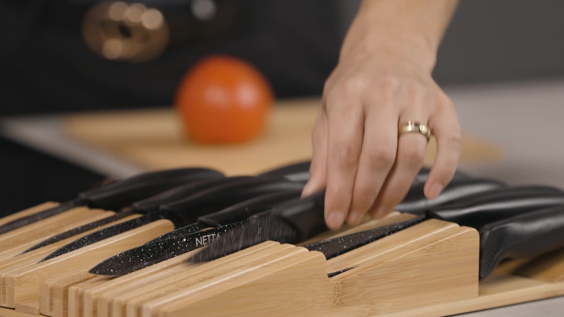 Relaxdays Messerhalter Schublade, für 16 Messer & Produktbild-Vorschau 7