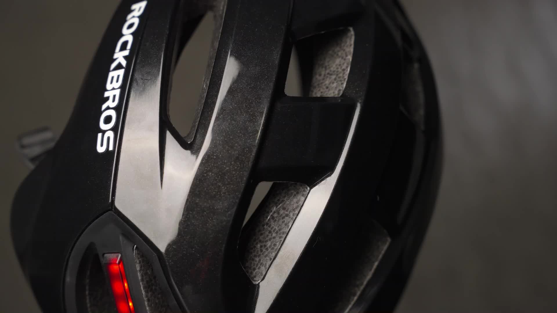 ROCKBROS Radhelm Fahrradhelm Mit Rücklicht Belüftung