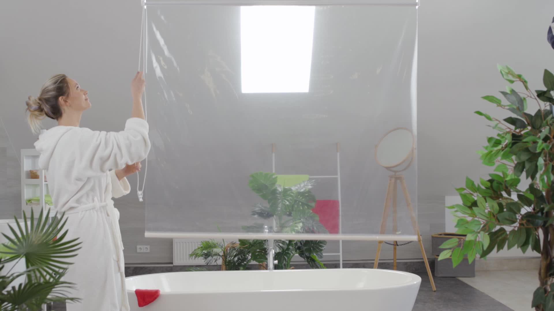 Relaxdays Duschrollo, 100x240 cm, Seilzugrollo für Dusche & Produktbild-Vorschau 7