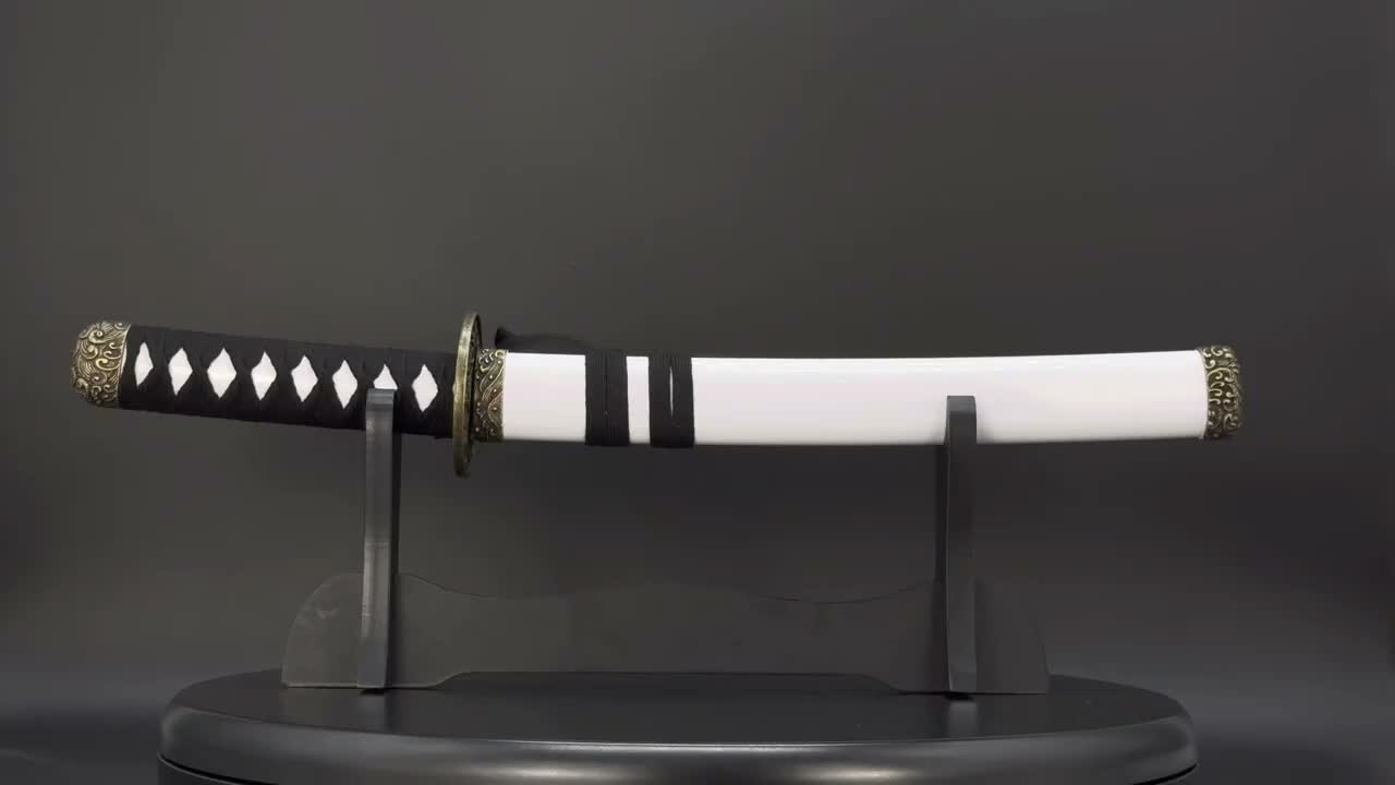 Dekoratives Tanto mit Scheide – Sammlerstück im japanischen Produktbild-Vorschau 7