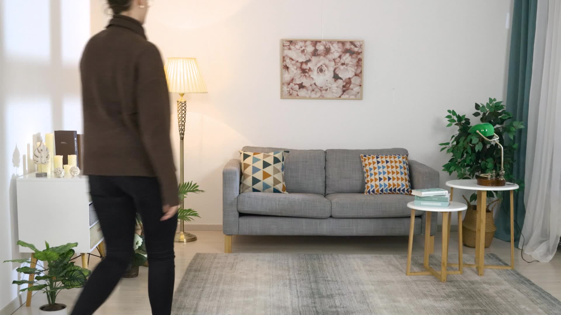 Relaxdays Bankerlampe, neigbarer Glasschirm, Holzfuß, Produktbild-Vorschau 7