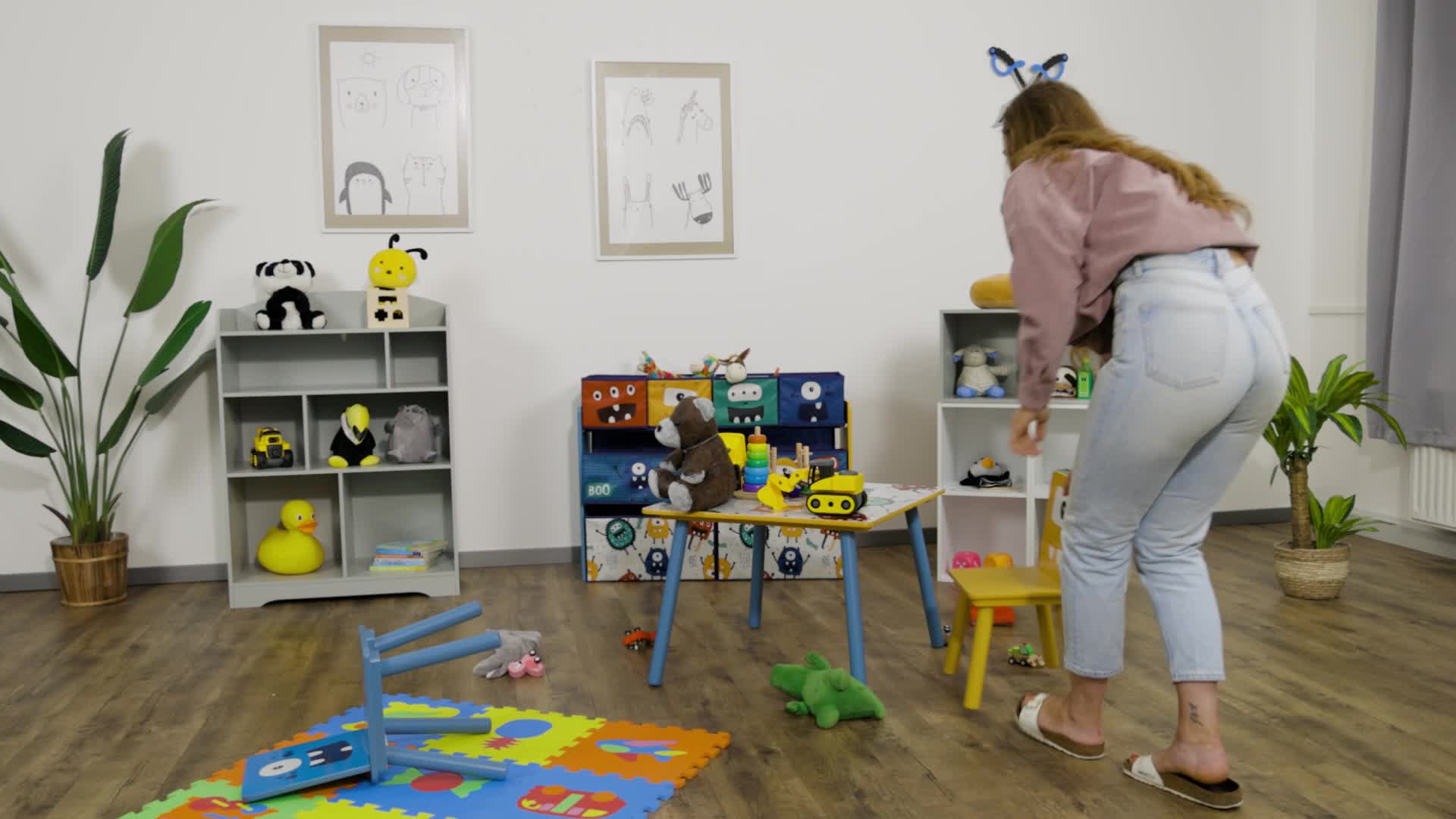 Relaxdays Kindersitzgruppe, Kindertisch mit 2 Stühlen, Produktbild-Vorschau 7