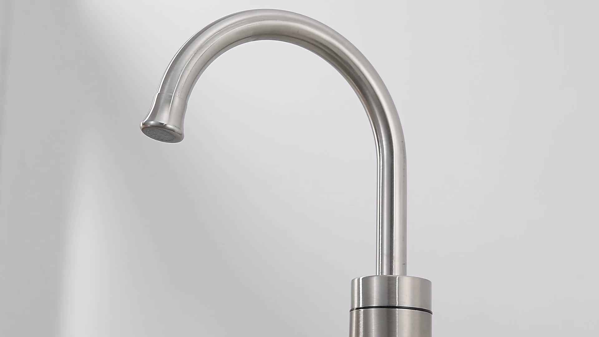 Elektrische Küchenarmatur mit Durchlauferhitzer, Smart Produktbild-Vorschau 7