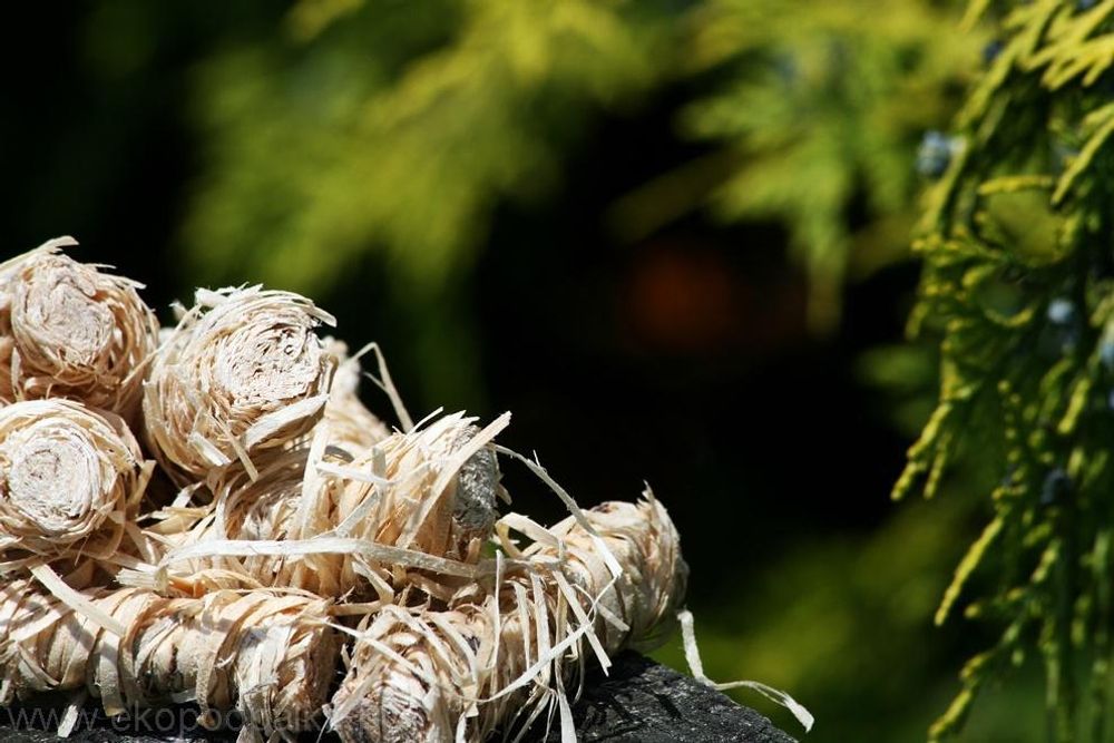 10 kg Öko Kaminanzünder Holzwolle – 8–10 Min Brenndauer | Grillanzünder Naturwachs – Feniks