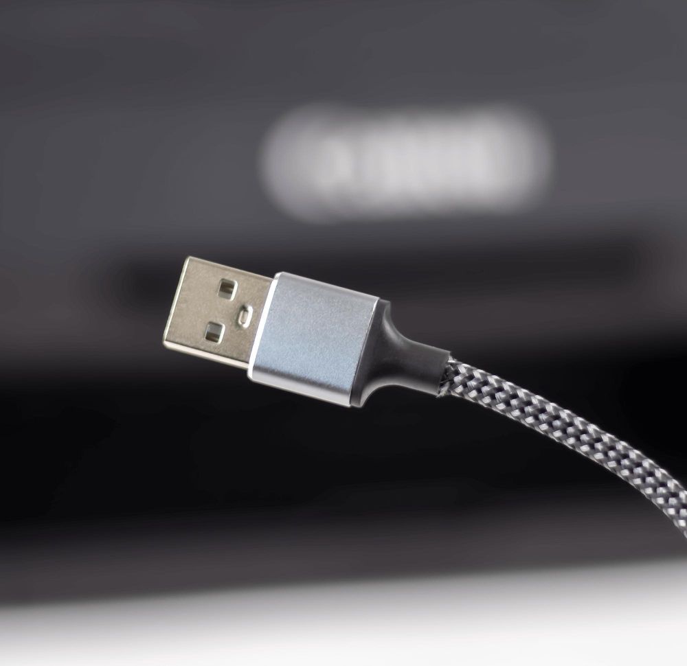 USB A zu B Druckerkabel 1.5 Meter Hochwertiges Datenkabel für Drucker Scanner USB 2.0 Geschwindigkeit Stabiles Nylongeflecht mit Metallsteckern Reagle