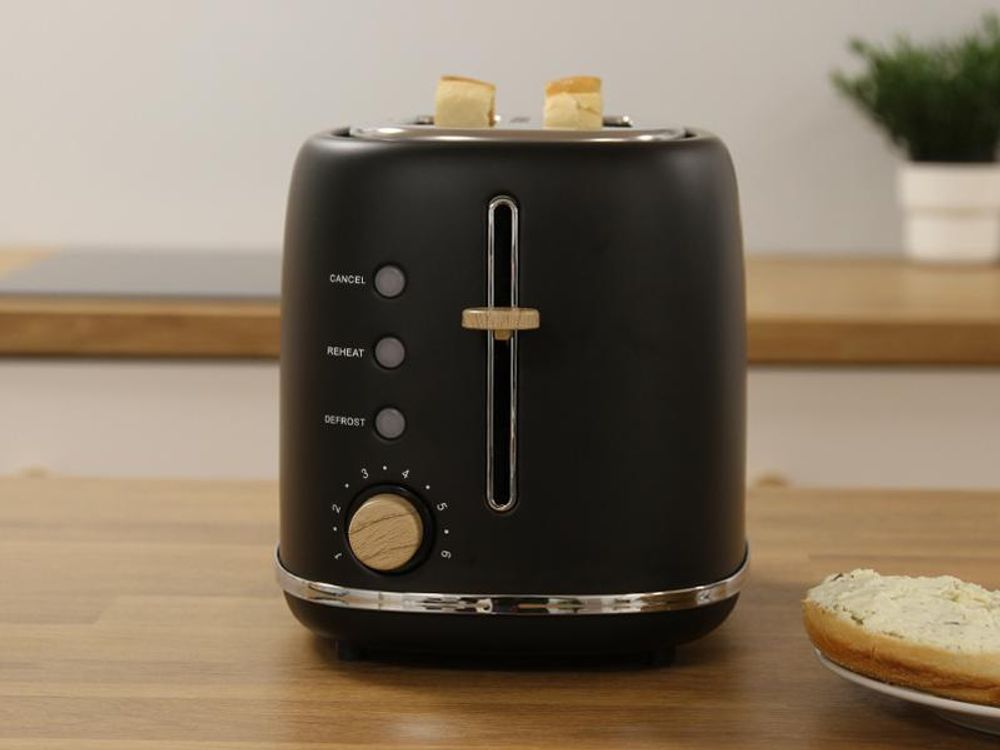 Briebe SKT1167BLK Nordic Set Toaster 2 Scheiben Breite Schlitze + Wasserkocher 1,7L Elektrischer Schwarz