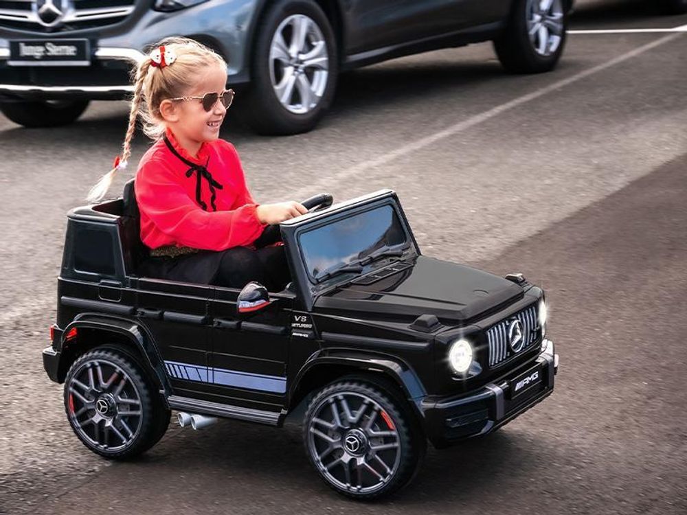Actionbikes Motors Mercedes AMG G63 | Kinder Elektro Auto - Kinderauto - Kinderfahrzeug - Fernbedienung - Startsound - 3-6 km/h - ab 3 Jahre (Weiß)