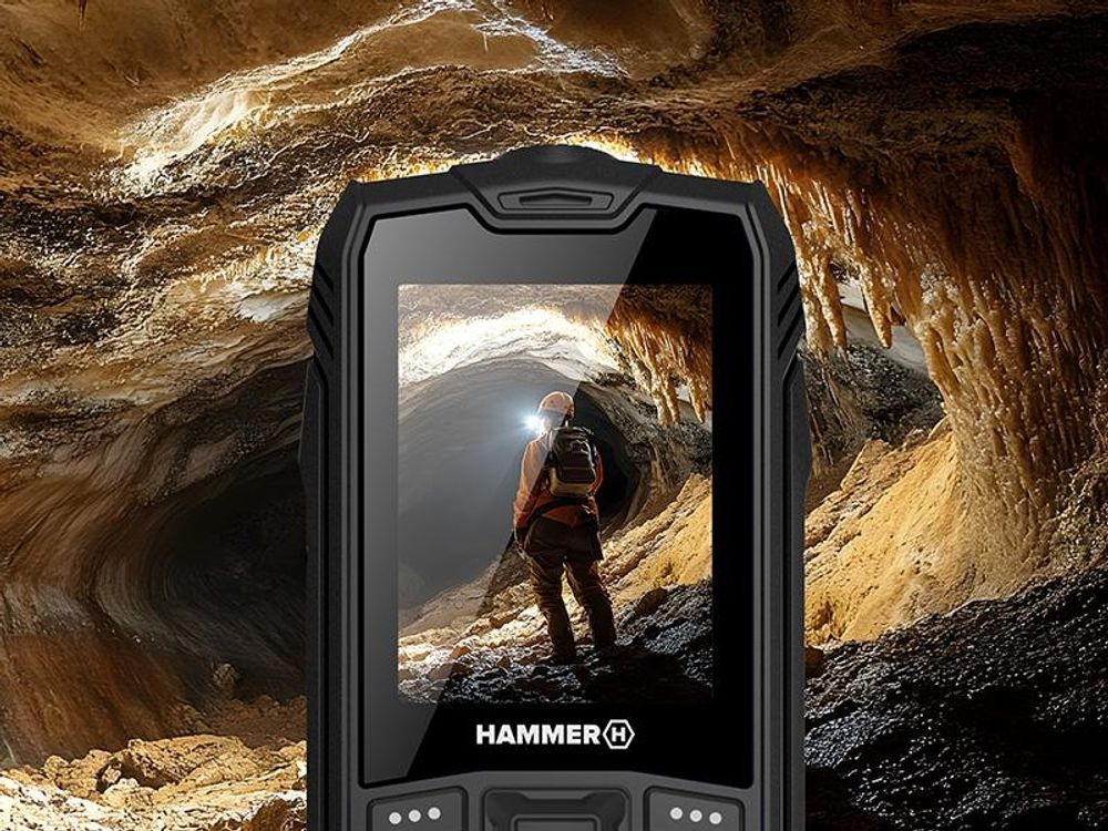 HAMMER ROCK LTE (Black) Dual SIM 2.4" IPS 240x320/128MB/48MB RAM/microSD/LTE