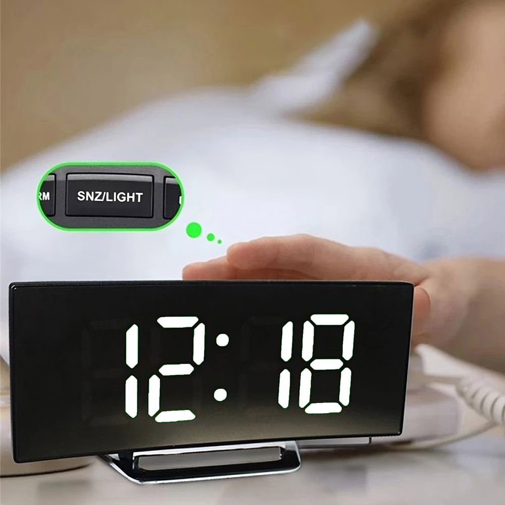 Wecker Digitaler Spiegel LED Einstellbare Helligkeit Reisewecker Dual Alarm Temperaturanzeige Tischuhr USB Wiederaufladbarer Batteriebetriebener Retoo