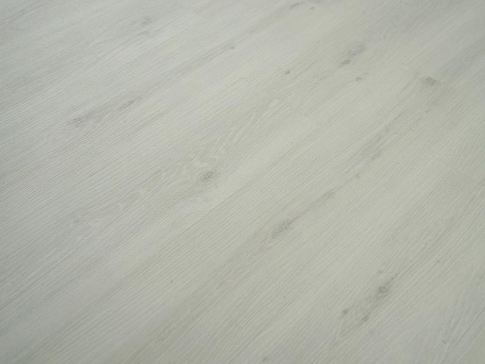 BASICfloor | 2,635 m² | Grau 5mm Vinylboden Landhausdiele Eiche Palma, SPC Rigid Klickboden, UV beständig, trittschalldämmend, für Fußbodenheizung, Nutzungsklasse 22 31
