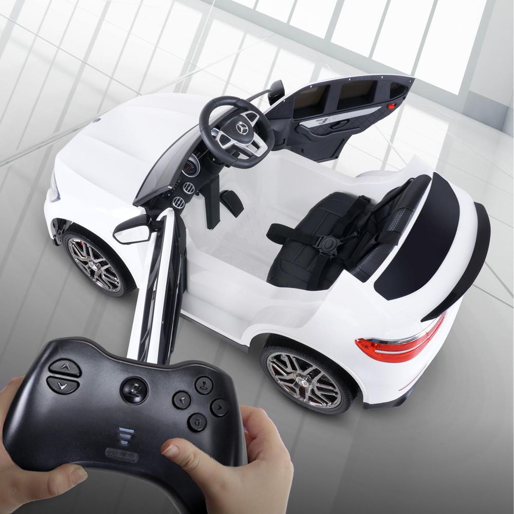 Actionbikes Motors Mercedes Benz AMG GLC 63S | Kinder Elektro Auto - Coupé - Fernbedienung - 4x4 Allrad - Sound - 140 Watt - ab 3 Jahren (Schwarz)