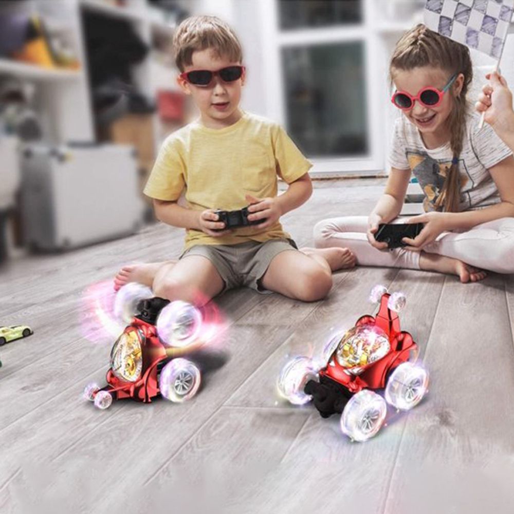 Ferngesteuertes Auto mit LED Beleuchtung RC Auto Car mit 360° Rotation 27MHZ Gro für Jungen und Mädchen Spielzeugauto Gesteuert Fernbedienung Retoo