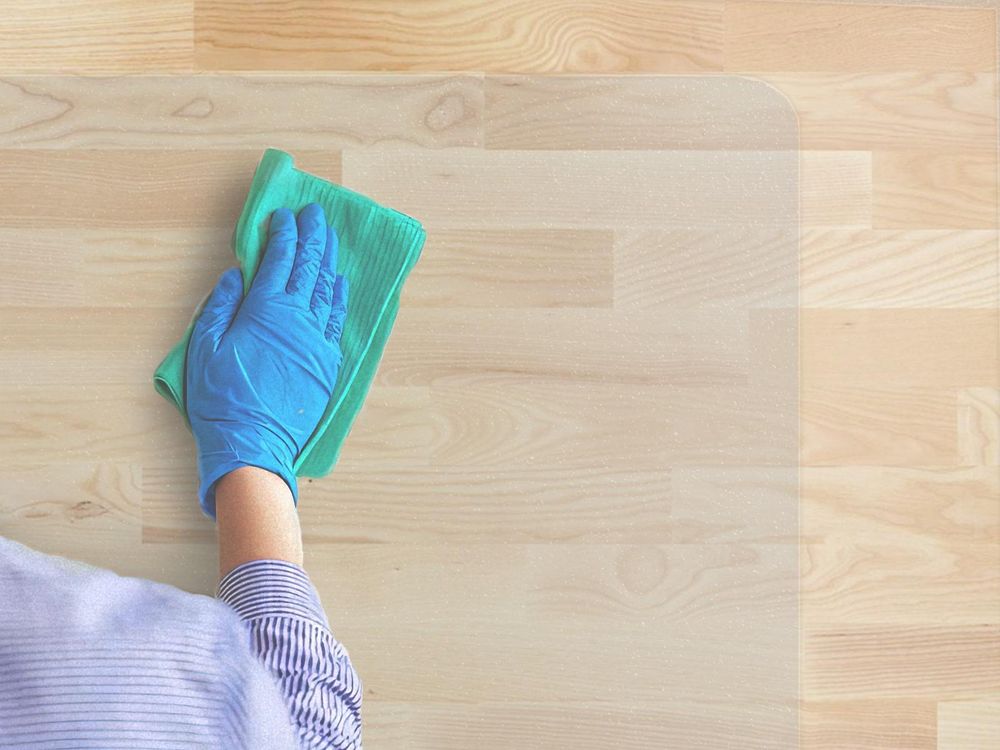 Björn&Schiller Bodenschutzmatte Kratzschutz Schreibtischunterlage, Transparent, Rutschfeste Bürostuhlunterlage, Bodenmatte, Stuhlunterlage, Stärke: 1,5 mm, Größe: 90 x 60 cm