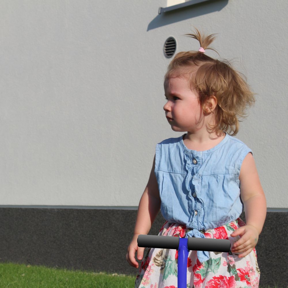 Laufrad ab 2 Jahre bis zu 25 kg Balance Fahrrad Kinderlaufrad Lauflernrad Räder Lenkrad Sattel Höhenverstellbar Leicht für Kinder 1-3 Jahre Blau Retoo