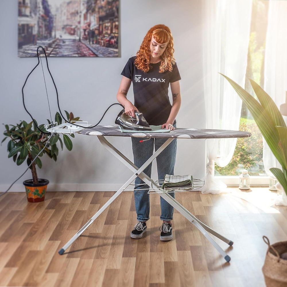 KADAX Klappbares Bügelbrett, 120x38cm Dampfbügelbrett mit Metallnetz