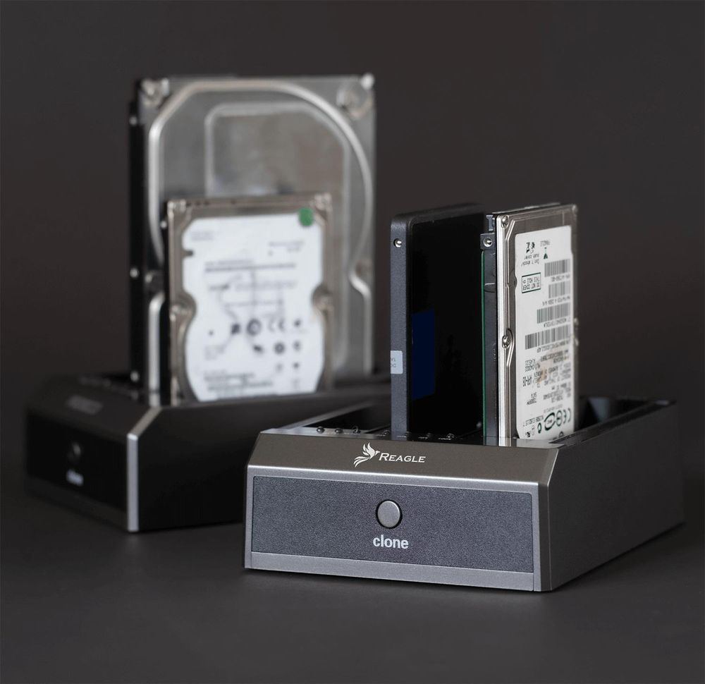 Dockingstation mit 3 Anschlüssen, USB 3.1-kompatibel, 2,5/3,5 Zoll Sata III Festplatte/SSD Ide, Klonfunktion