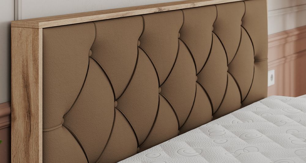Vergrößern Sie das Kopfteil des Boxspringbettes, das Foto zeigt braun Stoff