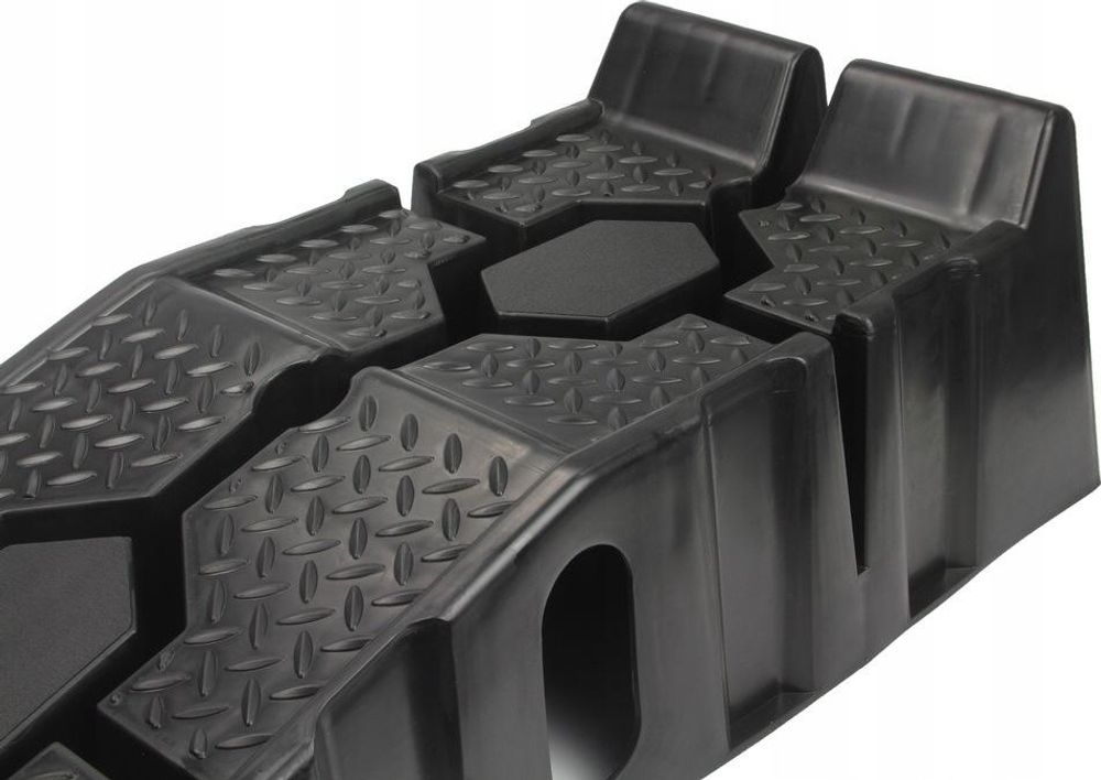 LUXTOM | Kunststoff Auffahrrampe, 2 Stück, Tragkraft 3000kg, 90x31x17, Auffahrböcke, Rampe, Verladerampe, Autorampe, Kunststofframpe