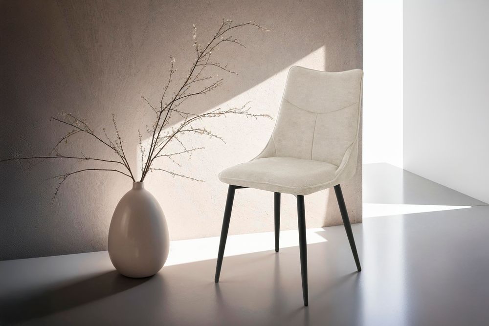 byLIVING Esszimmerstuhl 2er Set CARLO / Webstoff taupe / Gestell Metall schwarz / Küchenstuhl / B 59, H 88, T 47 cm